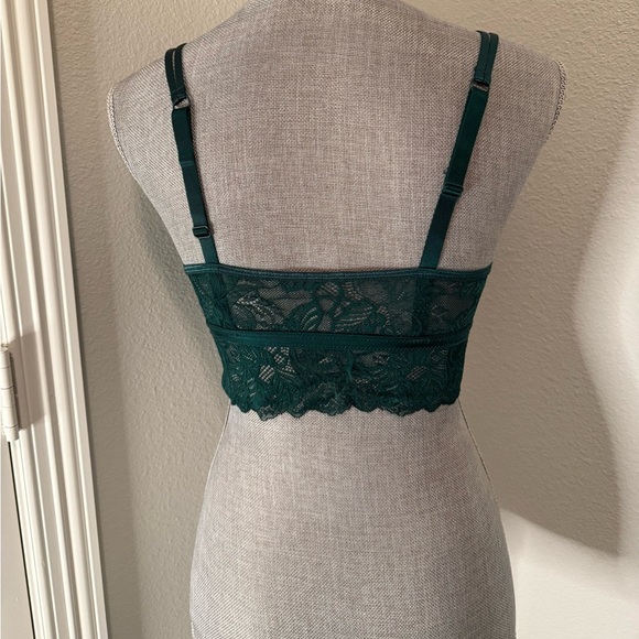 Auden Emerald Lace Bralette - M - Picture 3 of 8